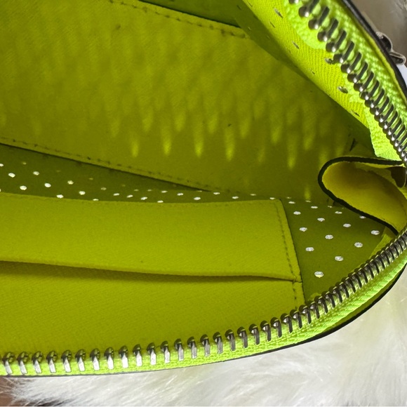 Michael Kors Bright Yellow Crossbody Bag - Picture 7 of 9